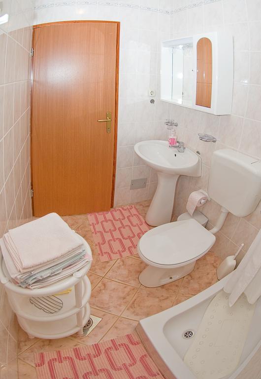 Holiday Home Magnolia Tar-Vabriga Phòng bức ảnh