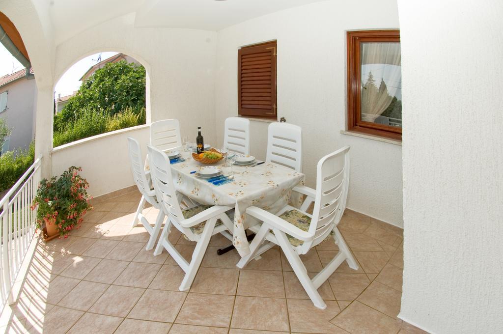 Holiday Home Magnolia Tar-Vabriga Phòng bức ảnh