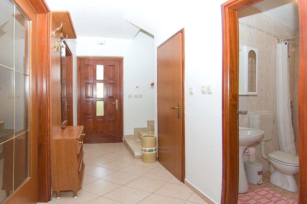 Holiday Home Magnolia Tar-Vabriga Ngoại thất bức ảnh